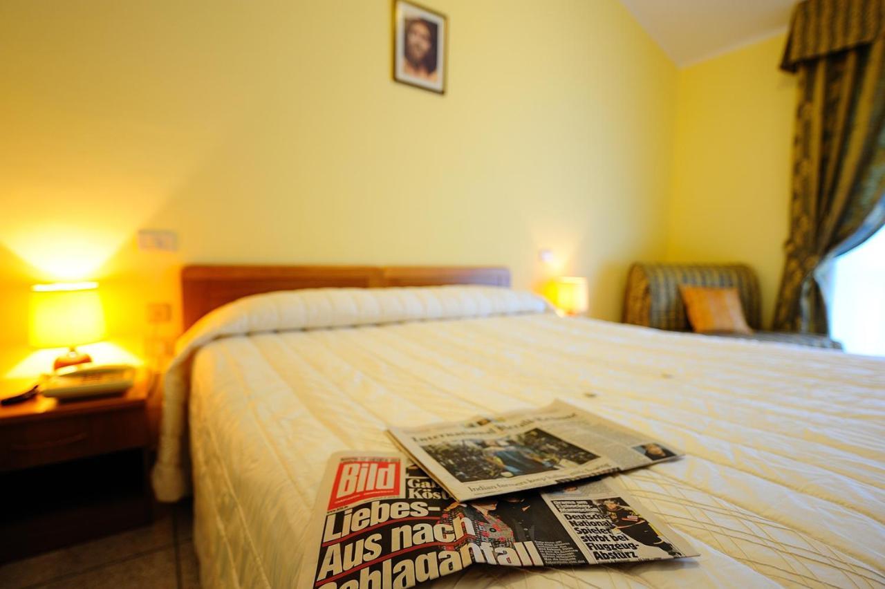 Colle Degli Olivi Snc Guest House Assisi Luaran gambar