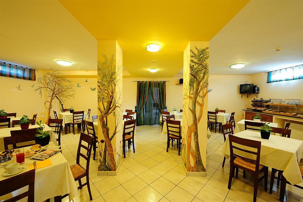 Colle Degli Olivi Snc Guest House Assisi Luaran gambar
